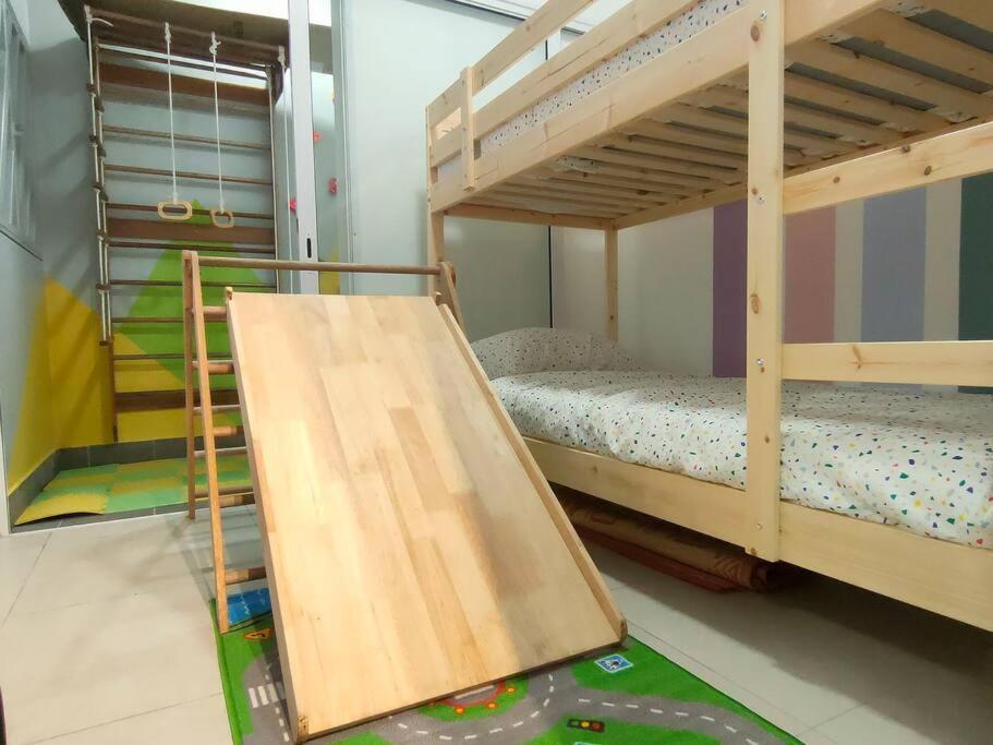 Kazabella + Playroom Apartment Kajang