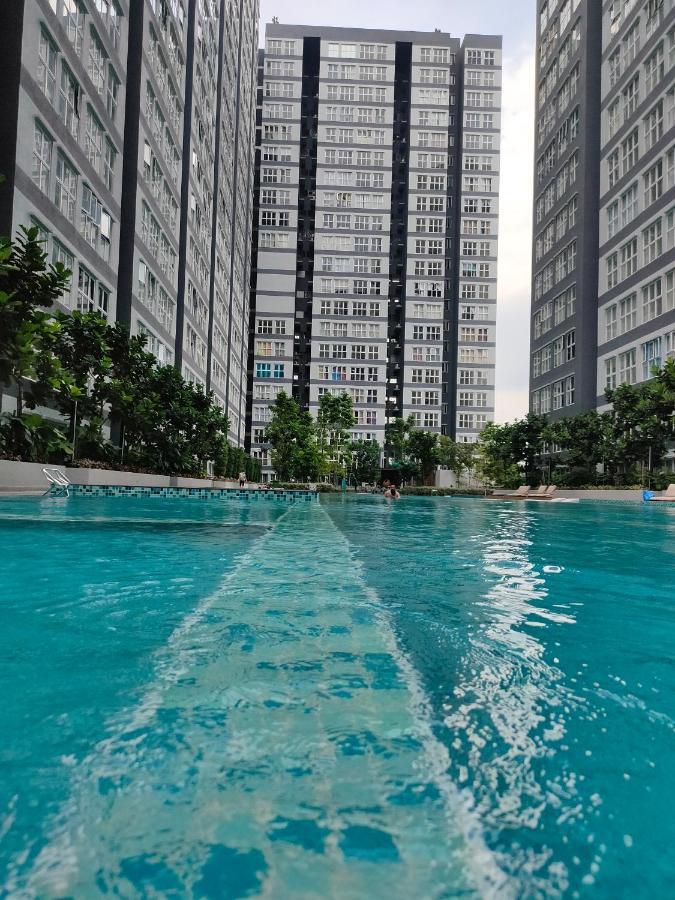 Apartment Kazabella + Playroom *