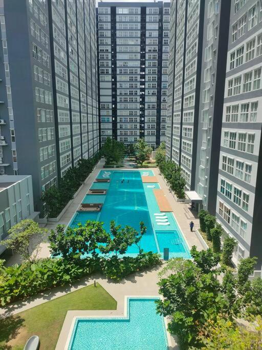 Apartment Kazabella + Playroom *
