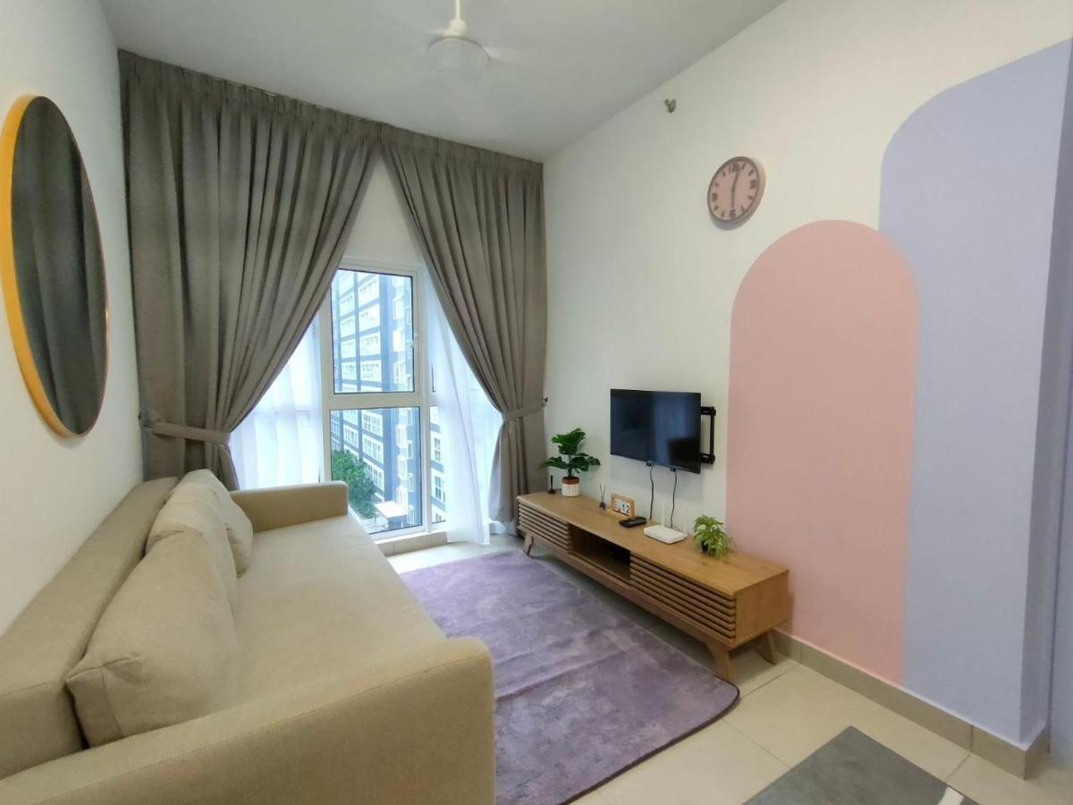 Kazabella + Playroom Apartment Kajang